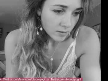 Cam stars girl bloomyogi image #1251348