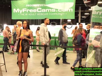 Cam stars couple honeyand_thebear image #302627