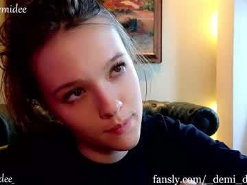 Cam stars girl _demi_dee_ image #4800150