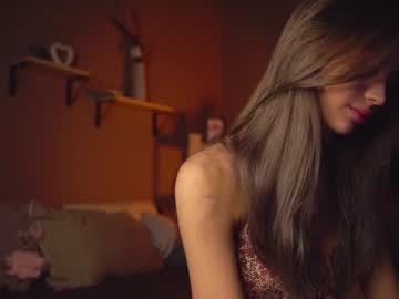 Cam stars girl cuteelsa_ image #5779396