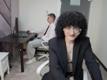 _curly_dick_lover_ cam stars