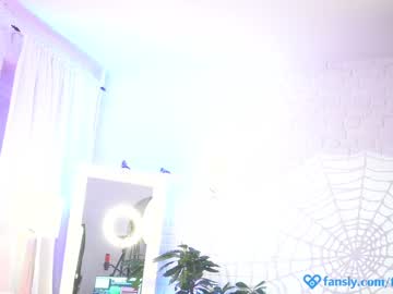 Cam stars girl eva_fashionista image #2933151