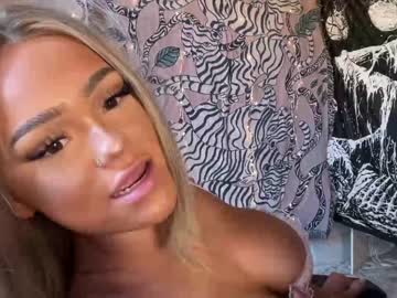 Cam stars girl ari_02 image #5337481