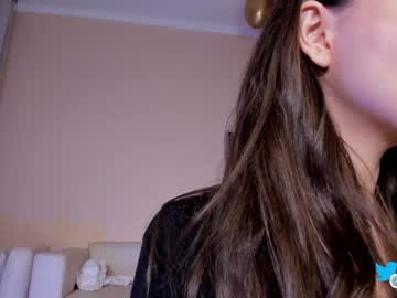 Cam stars girl hollyextra image #3675918