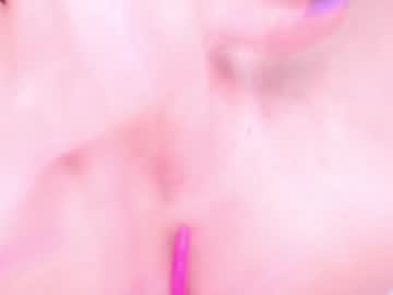 Cam stars girl queenieandliam image #4493233