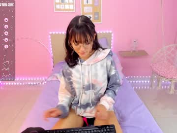 Cam stars girl little_effy18 image #3189773