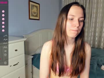 Cam stars girl burningdreams image #4472802