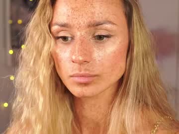 Cam stars girl artease image #5408121