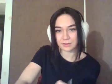 Cam stars girl heidiknight555 image #3456909