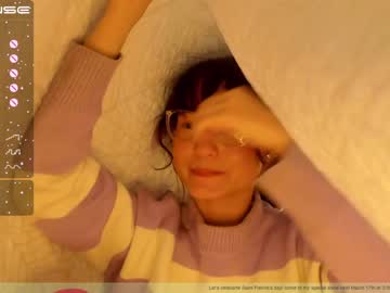 Cam stars girl little_effy18 image #3899216