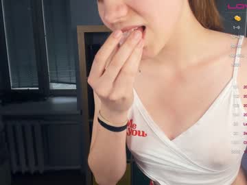 Cam stars girl youne_and_beautiful image #4260218