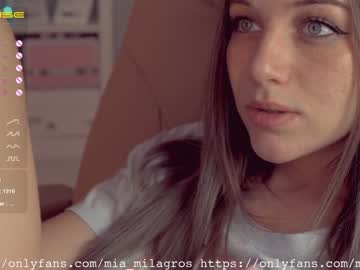 Cam stars girl mia_milagros image #40361