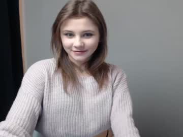 Cam stars girl relax_nina image #443948