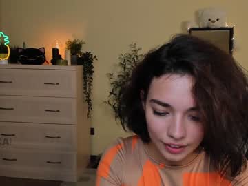 Cam stars girl ella_flar_ image #2829936