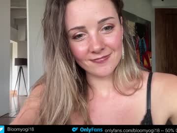 Cam stars girl bloomyogi image #6462482
