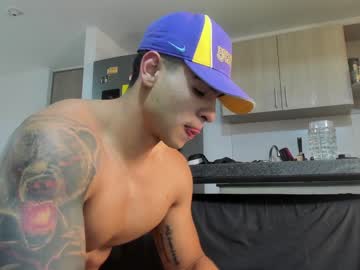 Cam stars man nicolasmuscle image #6734053