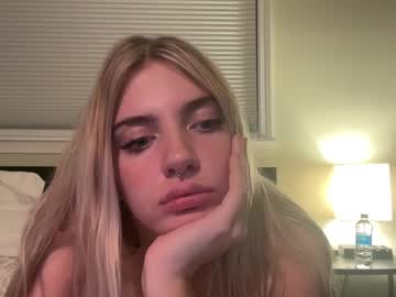 alliesutton cam stars