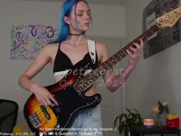 Cam stars girl petitebrat image #6767504