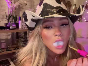 Cam stars girl ari_02 image #5894623