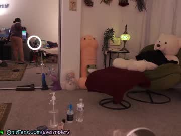 Cam stars girl evelynpiers image #3435133