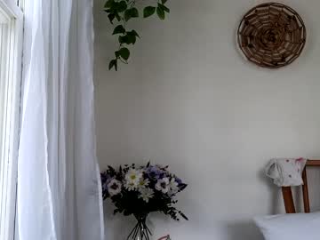 Cam stars girl littlegreekflower image #5114384