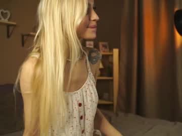 Cam stars girl cuteelsa_ image #5405135