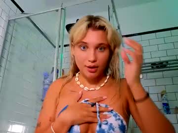 Cam stars girl miaakkelly image #5174061
