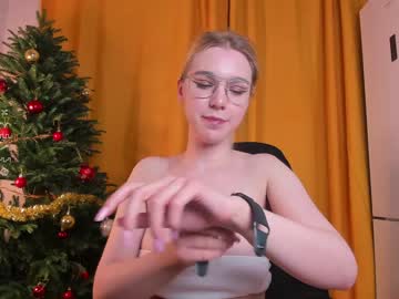 Cam stars girl nerdy_freyua image #5746190
