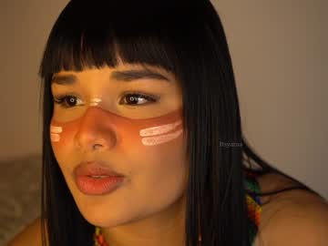Cam stars girl itsyaraa image #6662938