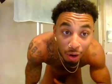 model_supreme22 cam stars
