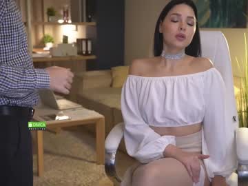 Cam stars couple office_online image #445349