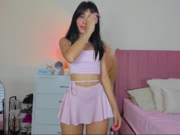 Cam stars girl veroniqe_lounge image #2894083
