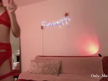 Cam stars girl maxine_8 image #6329782