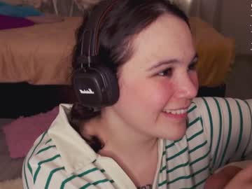 Cam stars girl chery_lady22 image #4423430
