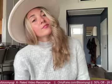 Cam stars girl bloomyogi image #4706246
