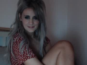 Cam stars girl english_rose__ image #2545129