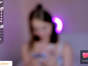 Cam stars girl monikabloomm image #2497586