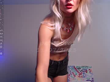 Cam stars girl petitebrat image #5624009