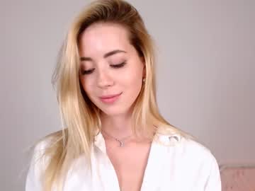 Cam stars girl emmi_rosee image #1378633
