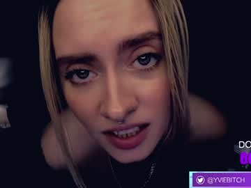 Cam stars girl _yvie_ image #4684116