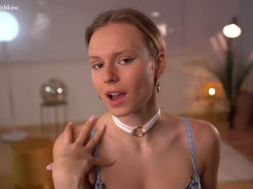 Cam stars girl chillwithkira image #3873682