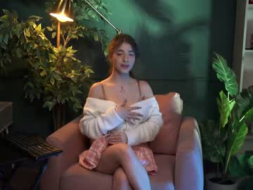 Cam stars girl yours_lola image #1321616
