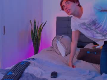Cam stars man 2gays_1straight image #5663554