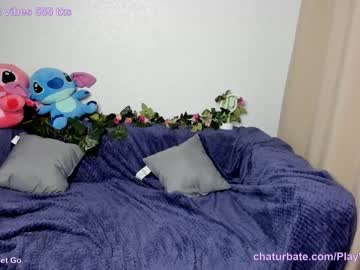 Cam stars couple playwithmil image #3085642