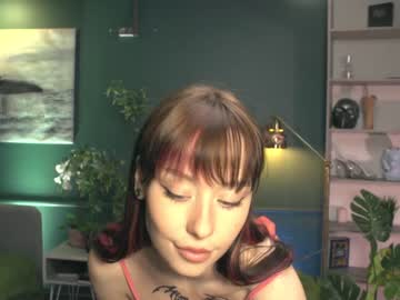 Cam stars girl ella_knockers_xl image #1744311