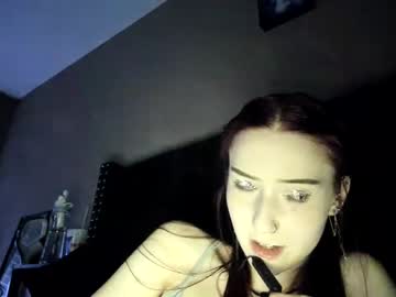 Cam stars girl petite_scarlettt image #4759119