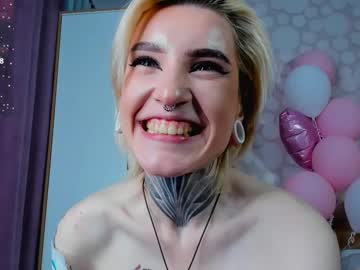 darlenecoleson cam stars