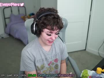 Cam stars girl evelynpiers image #1878742
