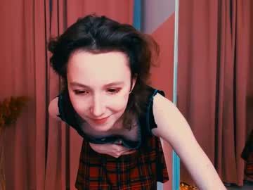 Cam stars girl hailiemills image #3061983