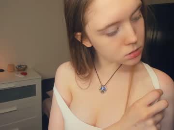 Cam stars girl break_the_wall image #6973813